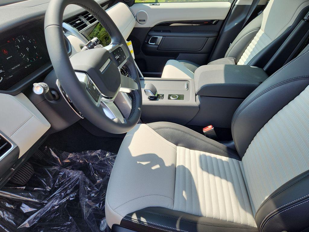 2026 LAND Rover DISCOVERY S — миниатюра 23