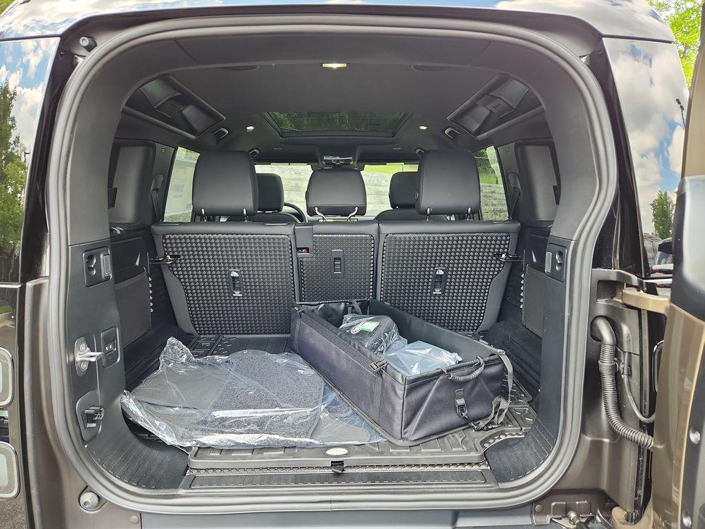 2026 LAND Rover DEFENDER P400 X-DYNAMIC SE 缩略图 13