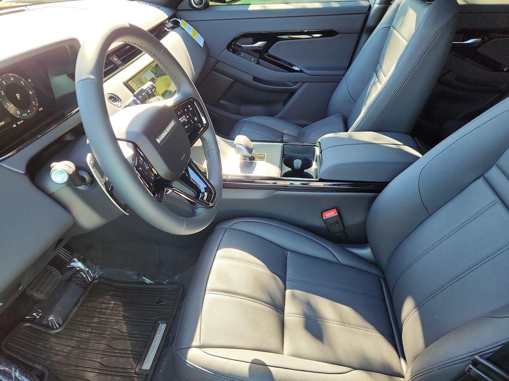 صورة مصغرة 23 لـ 2026 LAND Rover RANGE ROVER EVOQUE CORE S