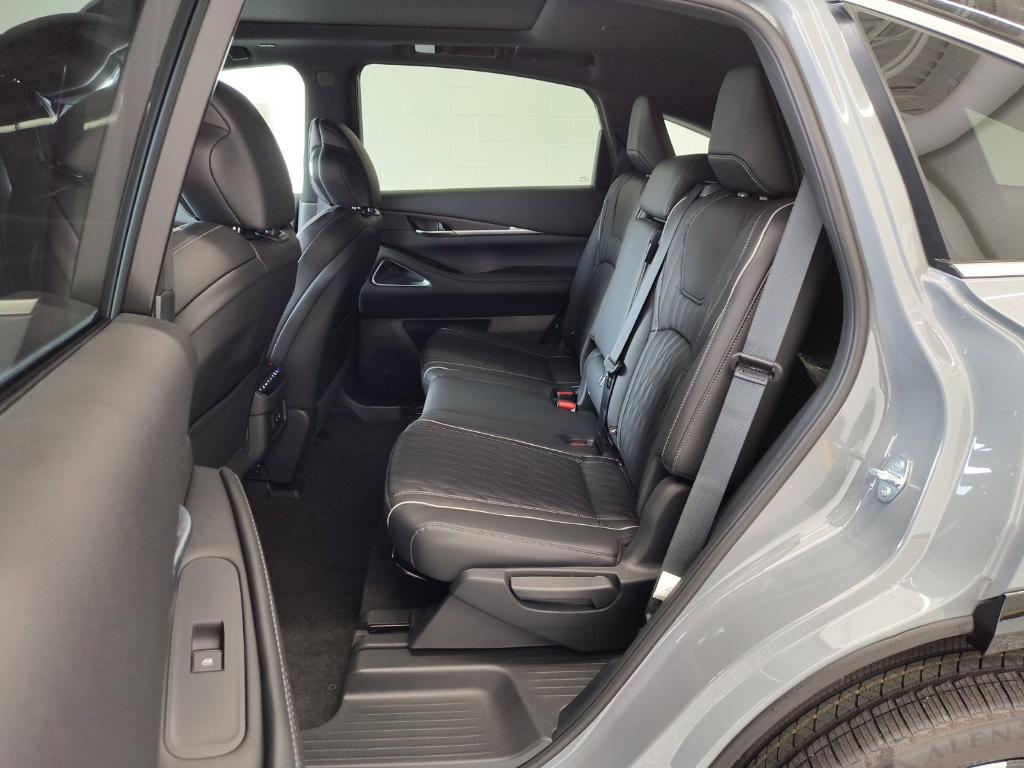 صورة مصغرة 26 لـ 2027 Infiniti QX65 AUT
