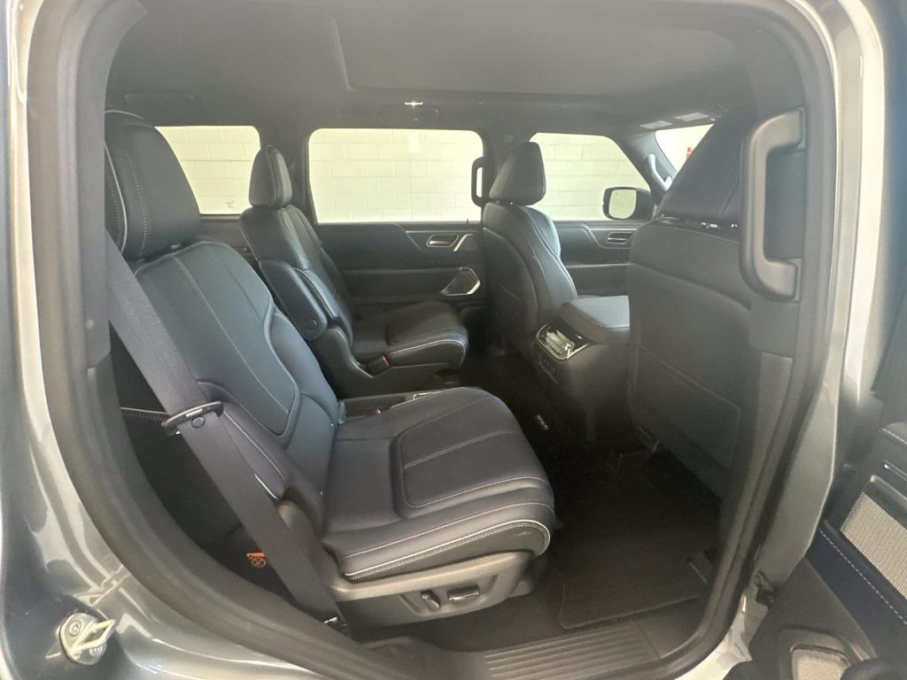 صورة مصغرة 13 لـ 2026 Infiniti QX80 SPORT