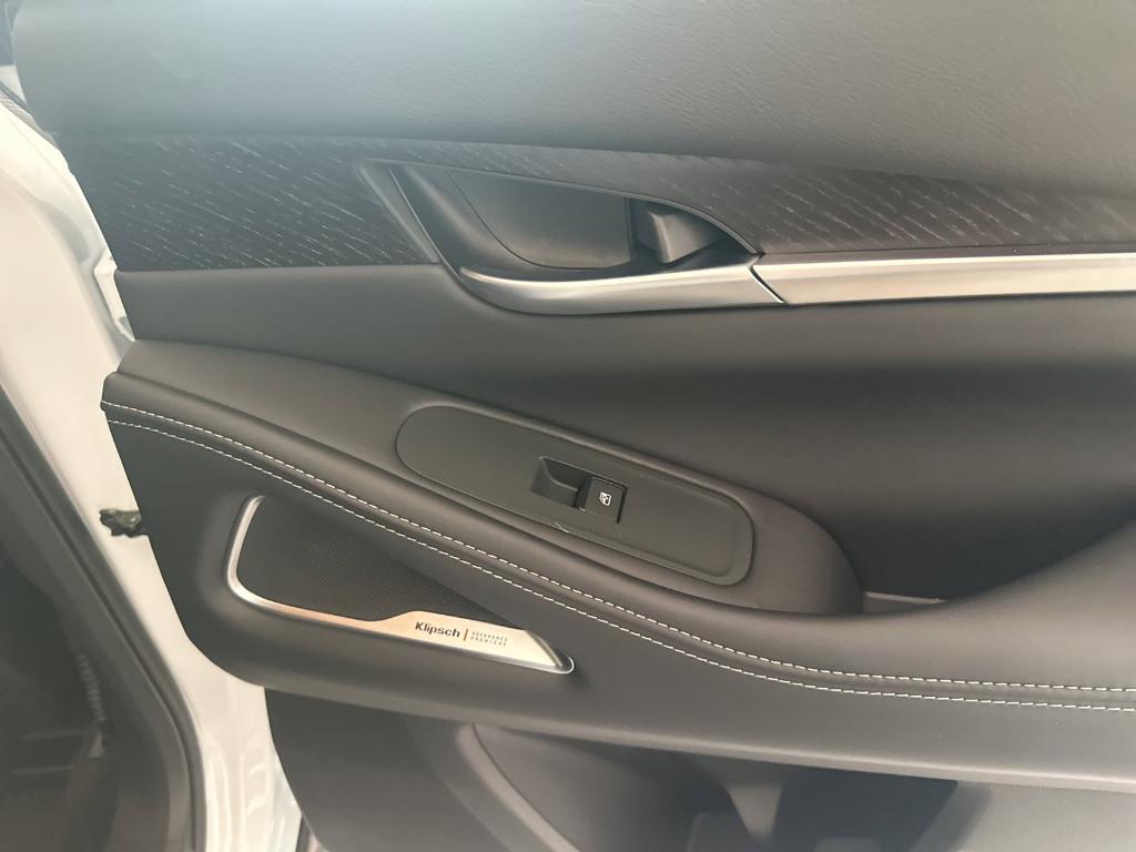 2027 Infiniti QX65 AUT 缩略图 17