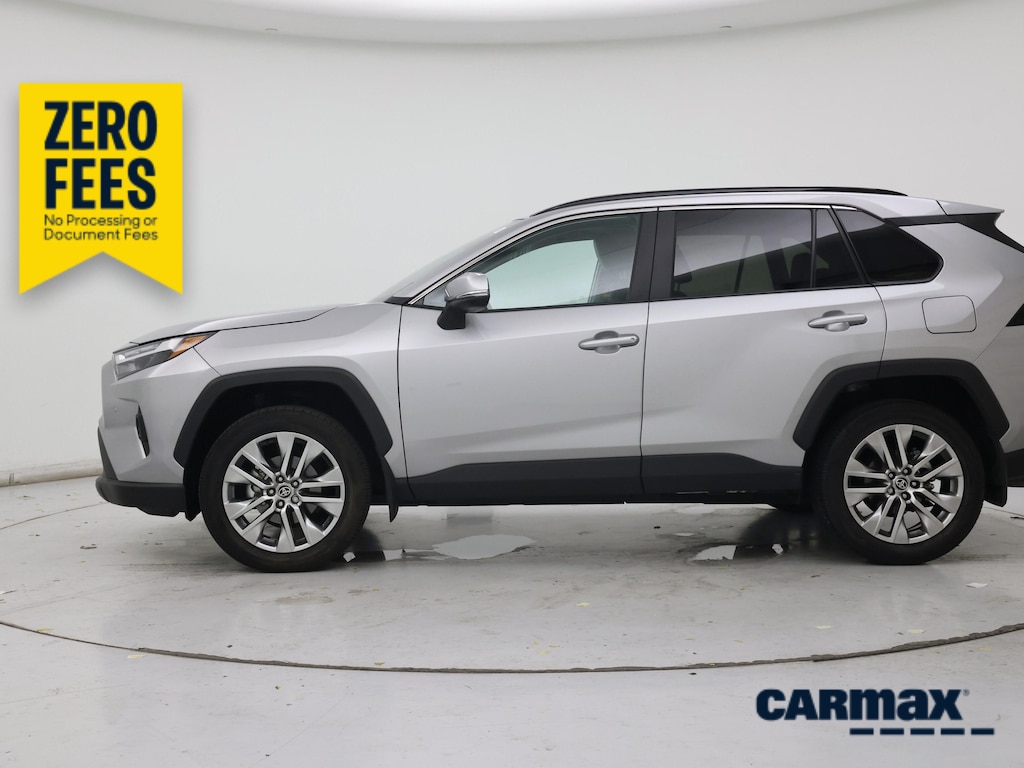 2023 Toyota RAV4 XLE PREMIUM — фото 3
