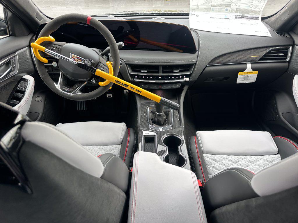 صورة مصغرة 20 لـ 2026 Cadillac CT5-V V-SERIES BLACKWING RWD