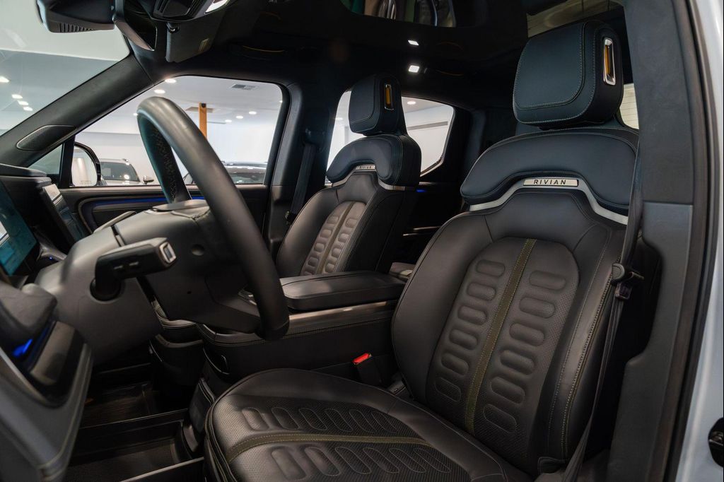 2023 Rivian R1T ADVENTURE 缩略图 17