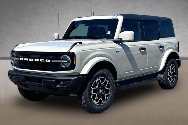 New 2026 Ford Bronco Outer Banks