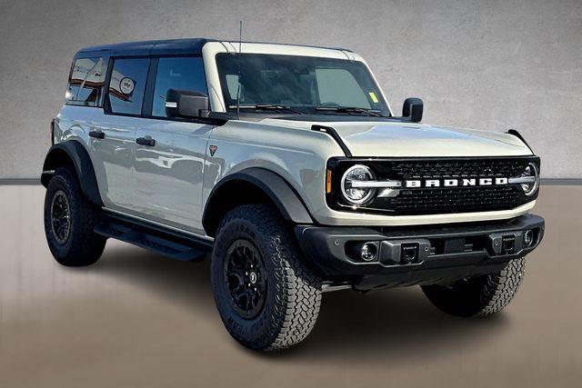 FORD BRONCO - 2