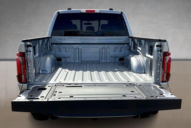 FORD F-150 TREMOR - 4