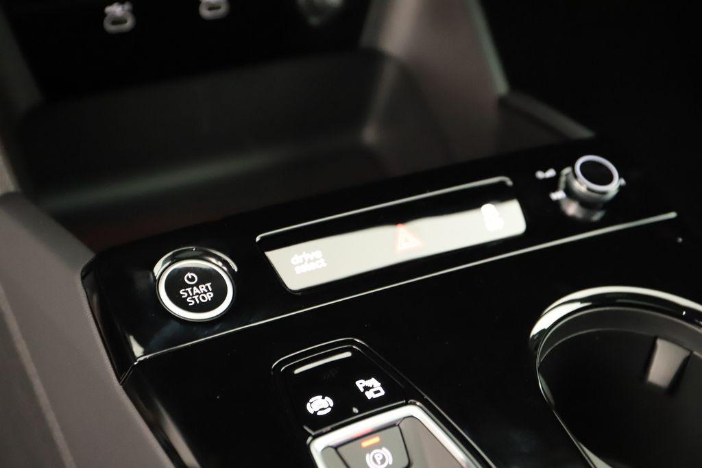 2027 AUDI Q6 E-TRON PRESTIGE 缩略图 31