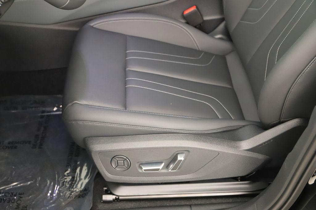 2026 AUDI Q3 S LINE — миниатюра 24