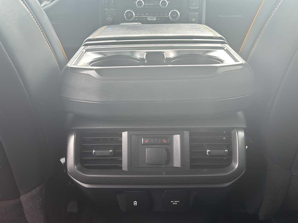 صورة مصغرة 24 لـ 2025 FORD F-150 TREMOR