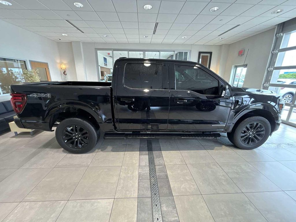 FORD F-150 LARIAT - 2