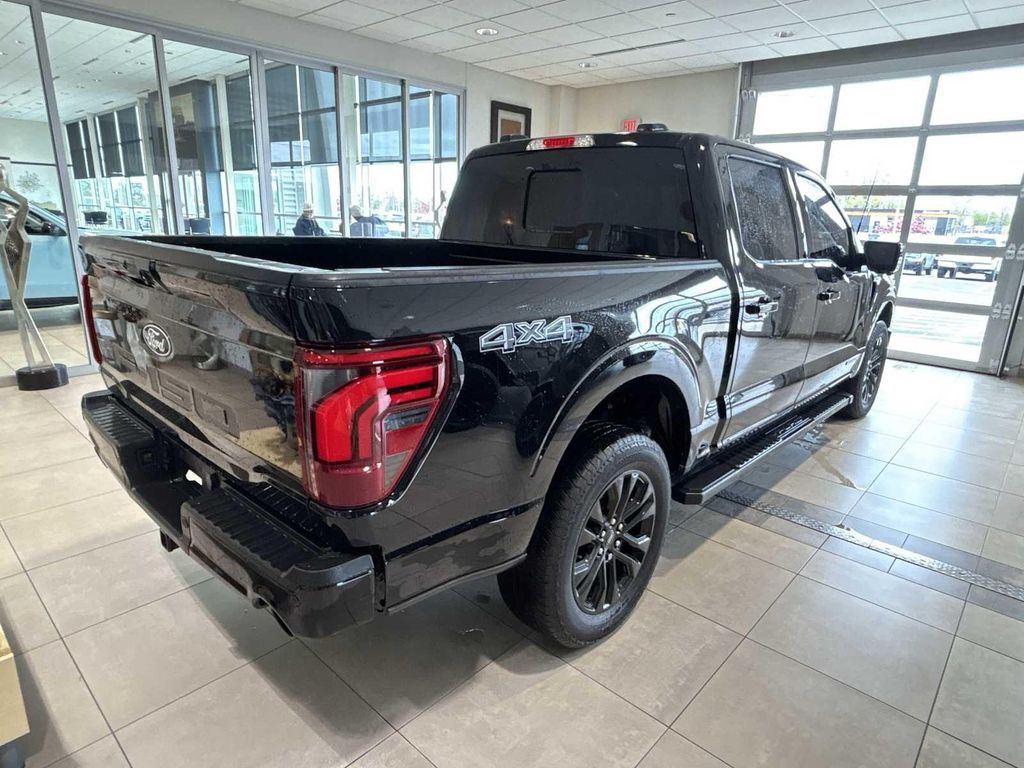 FORD F-150 LARIAT - 3