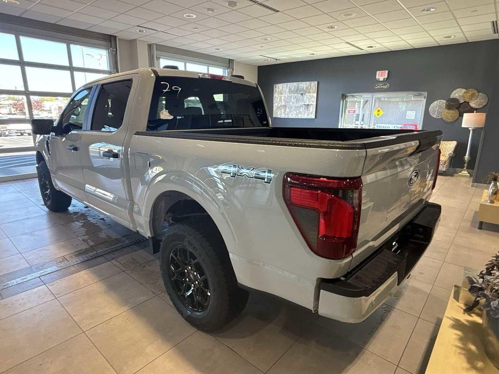 FORD F-150 STX - 5