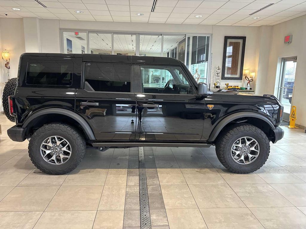 FORD BRONCO - 2