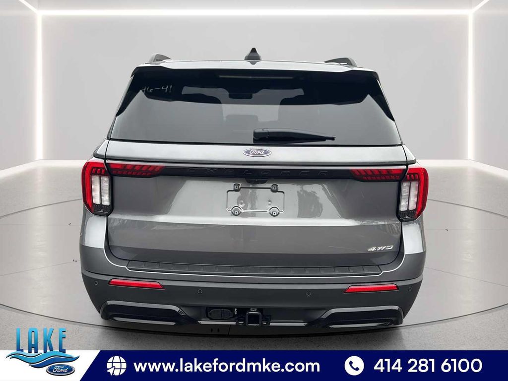 2026 FORD EXPLORER ST-LINE 照片 6