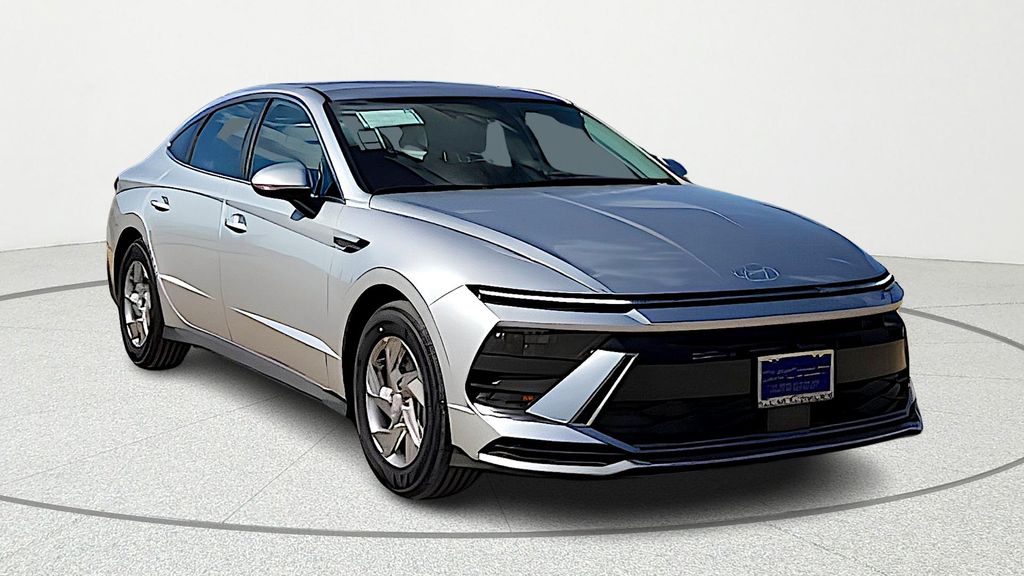 New 2026 Hyundai SONATA SE
