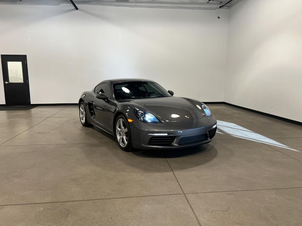 2018 Porsche 718 Cayman