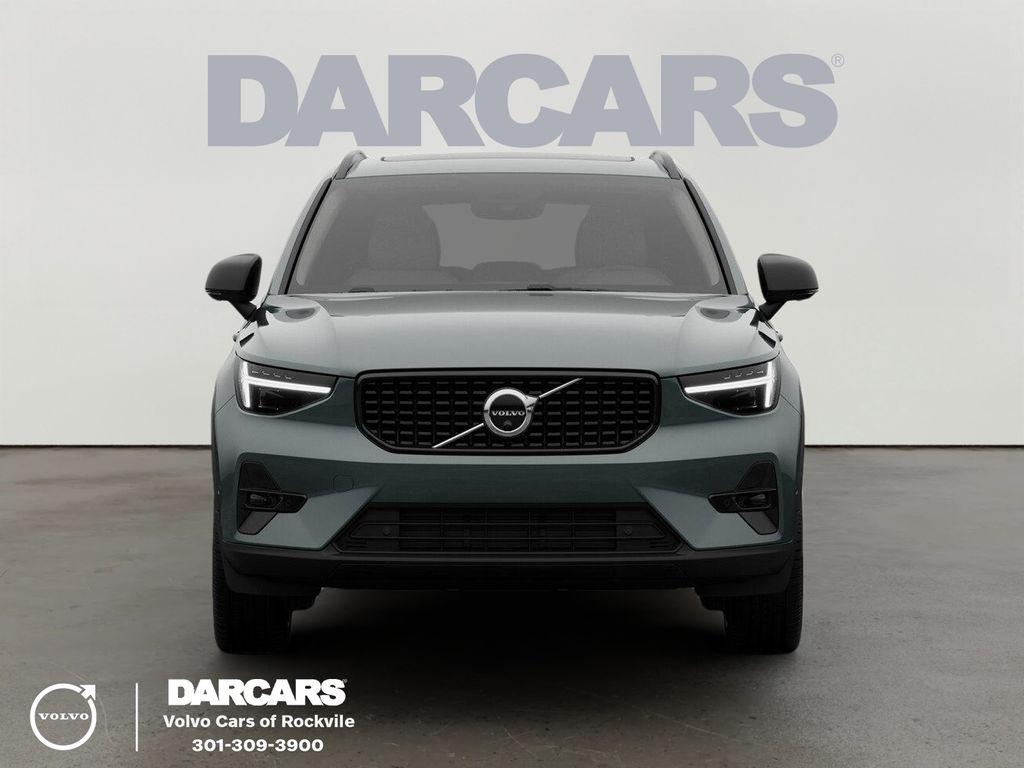New 2026 Volvo XC40 B5 Ultra