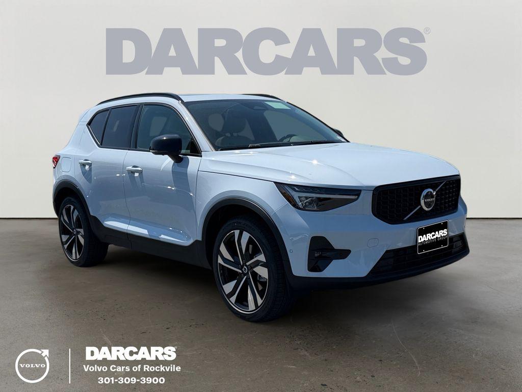 New 2026 Volvo XC40 B5 Plus