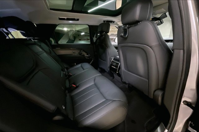 صورة مصغرة 12 لـ 2024 LAND Rover RANGE ROVER SPORT P360 SE
