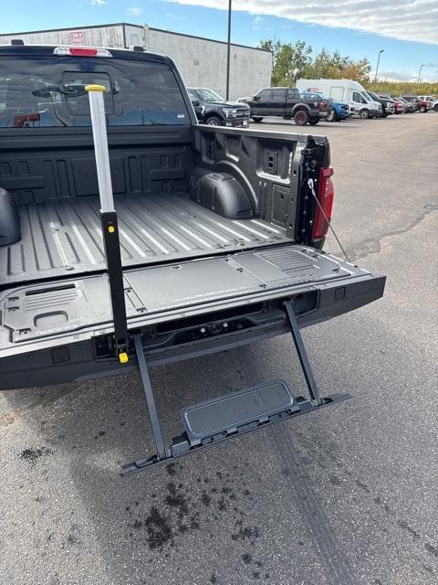 FORD F-150 TREMOR - 9