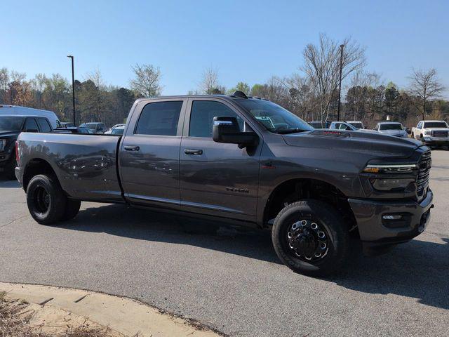 2026 RAM 3500 LARAMIE CREW CAB 4X4 8' BOX 照片 2