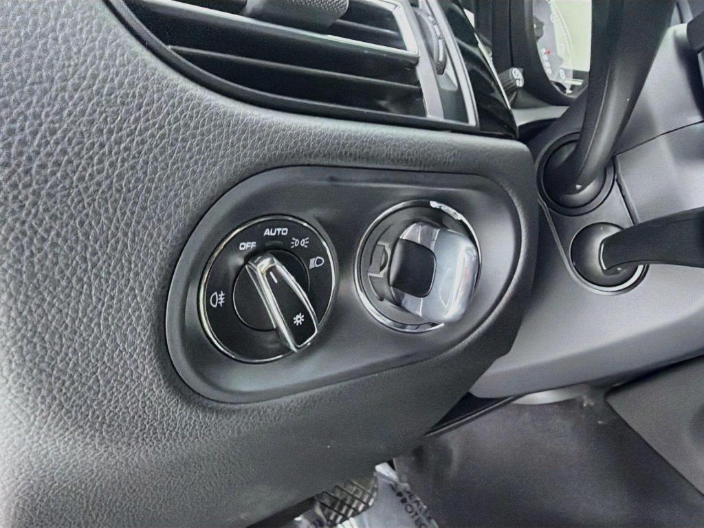 2026 Porsche MACAN S 缩略图 12