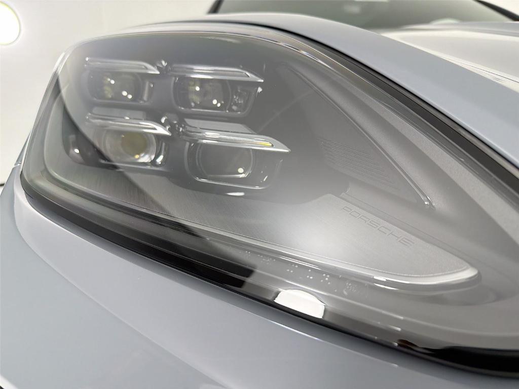 2026 Porsche CAYENNE BASE — миниатюра 24
