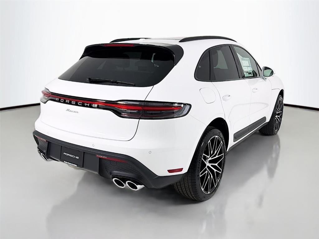 2026 Porsche MACAN T — миниатюра 27