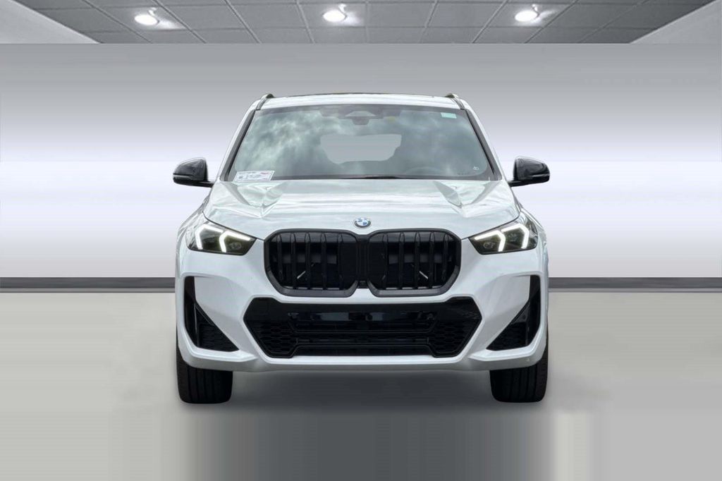 صورة 6 لـ 2026 BMW X1 XDRIVE28I
