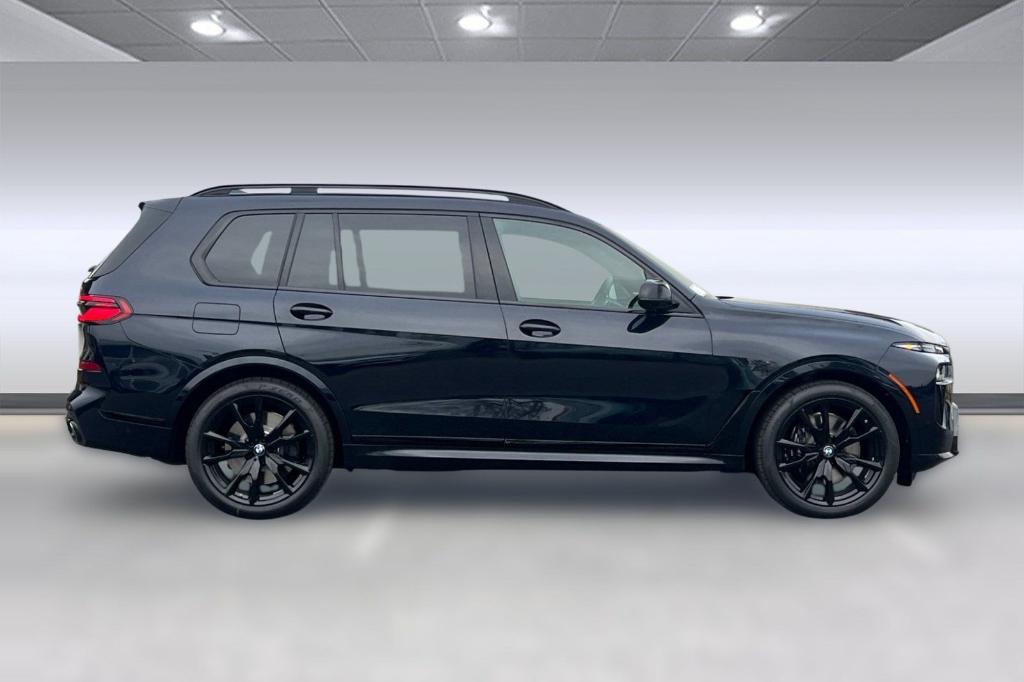 2026 BMW X7 M60I — фото 7