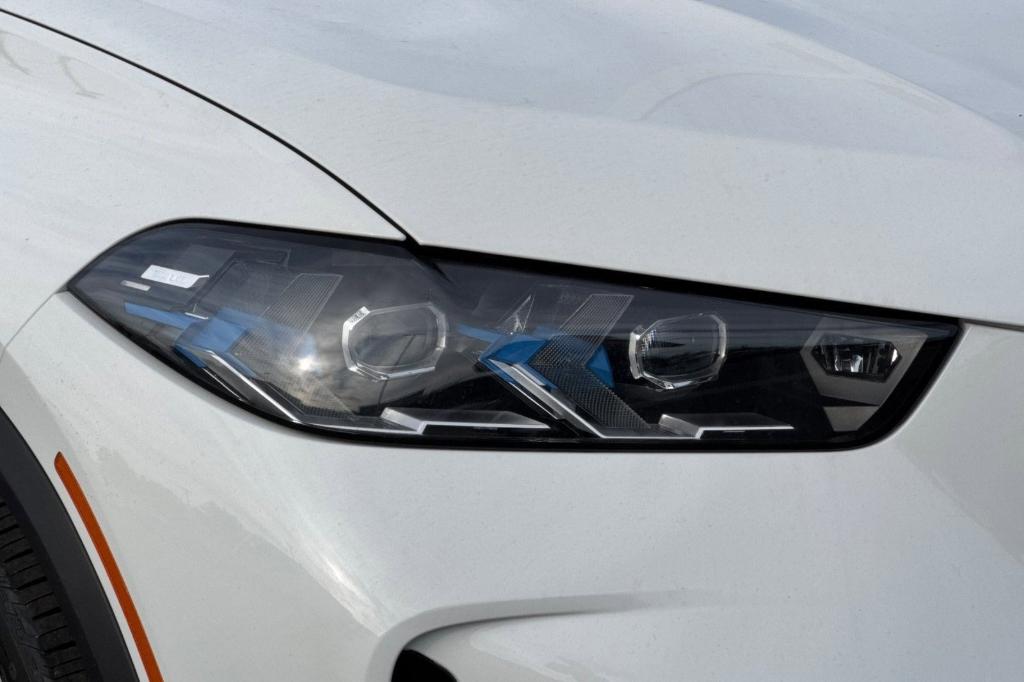 2026 BMW X5 PHEV XDRIVE50E — фото 10
