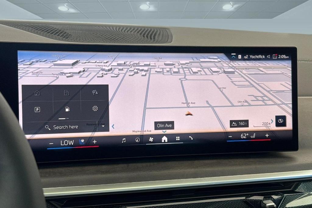 صورة مصغرة 18 لـ 2027 BMW X7 XDRIVE40I