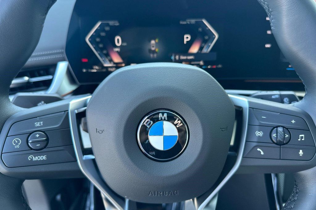2026 BMW X1 XDRIVE28I — миниатюра 11