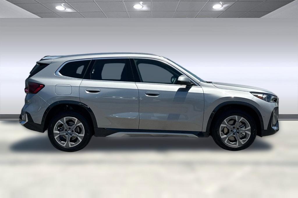 BMW X1 XDRIVE28I - 7