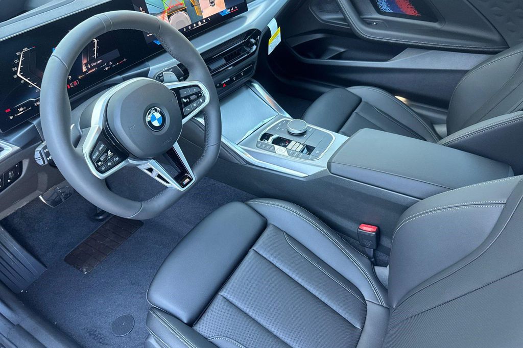صورة 4 لـ 2026 BMW 230 230I