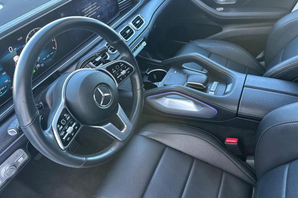 MERCEDES-BENZ GLS - 4