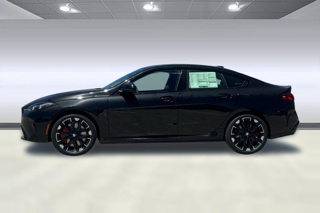 2026 BMW M235 GRAN COUPE XDRIVE — миниатюра 2