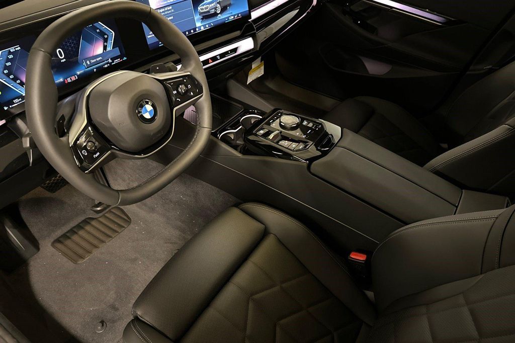 2027 BMW 530 530I — миниатюра 4