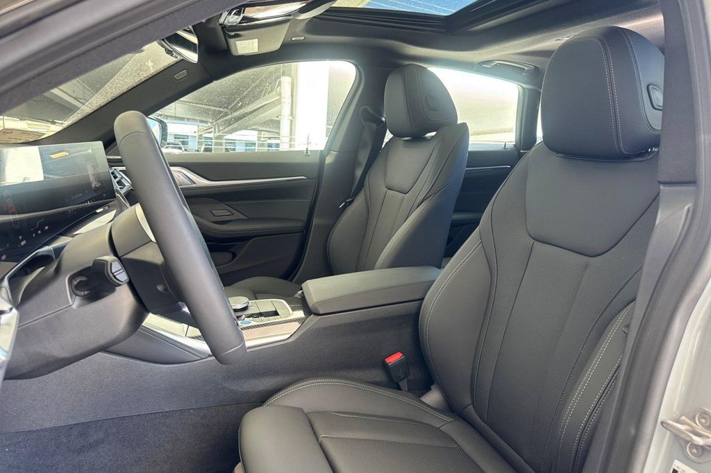 صورة 5 لـ 2026 BMW I4 GRAN COUPE M60