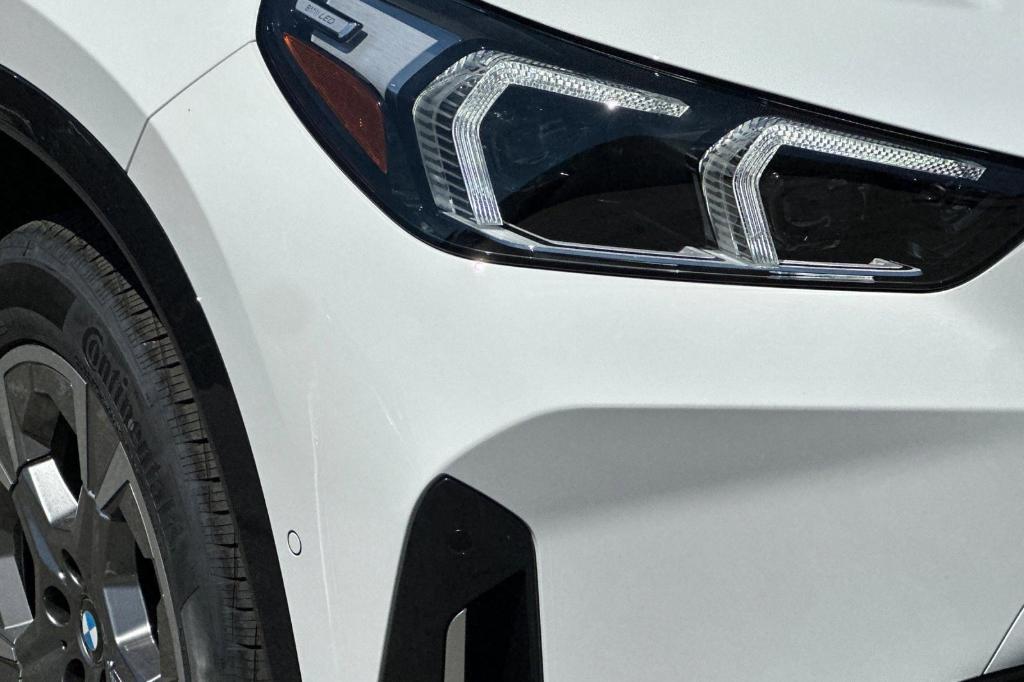 BMW X1 XDRIVE28I - 10