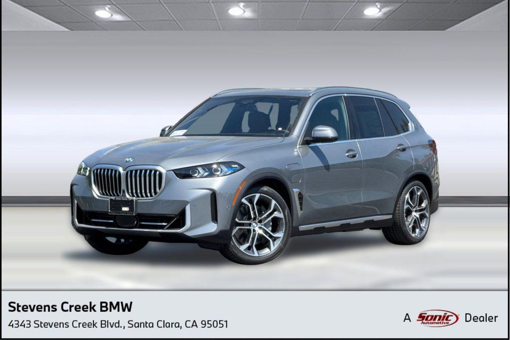New 2026 BMW X5 PHEV xDrive50e