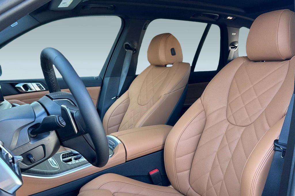 صورة مصغرة 18 لـ 2026 BMW X5 XDRIVE40I