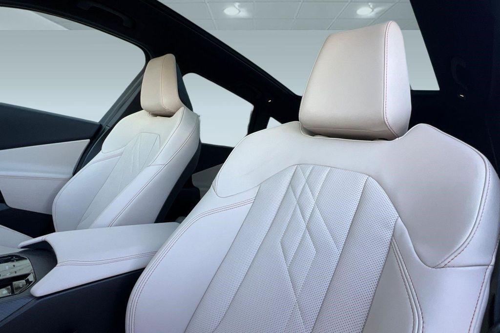 2026 BMW X3 30 XDRIVE 缩略图 26