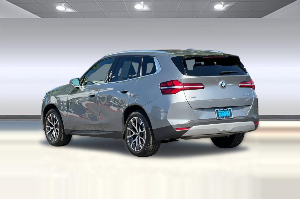 صورة 3 لـ 2026 BMW X3 30 XDRIVE
