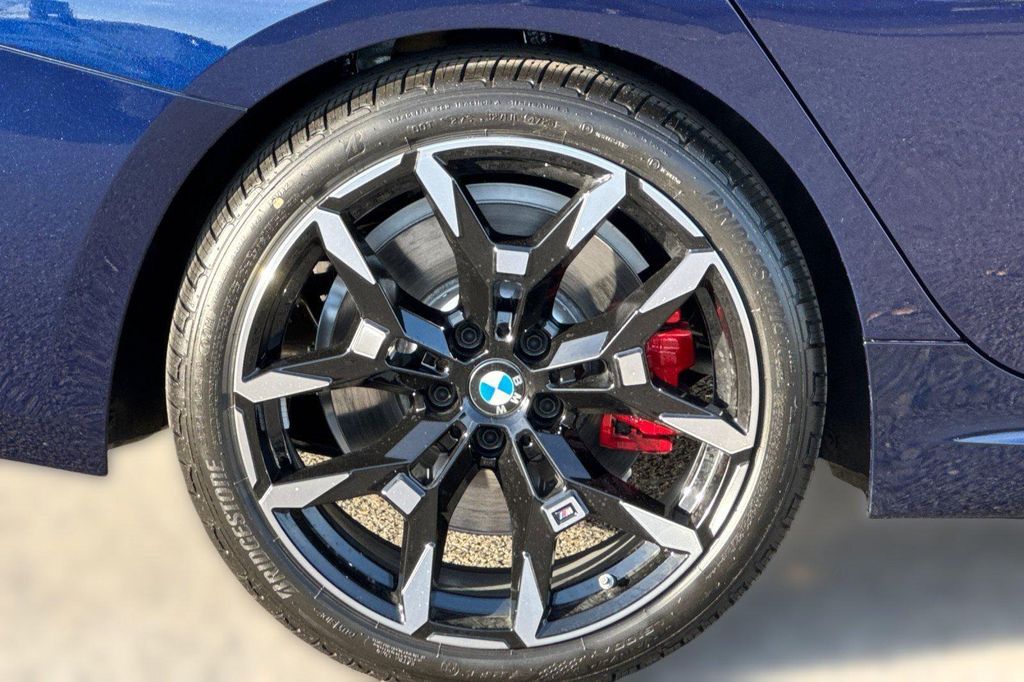 2026 BMW 330 330I — миниатюра 13