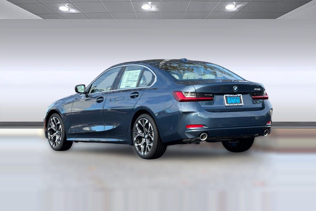 2026 BMW 330 330I 照片 3
