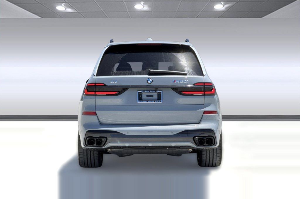 2027 BMW X7 M60I — фото 10