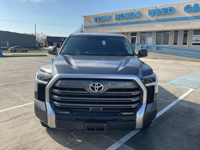 TOYOTA TUNDRA - 2